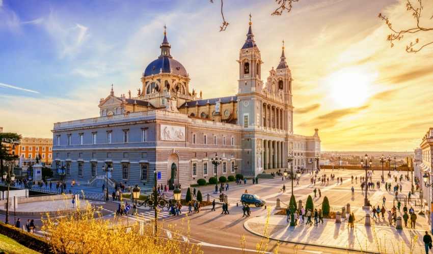 Viaje hola madrid  desde Mérida